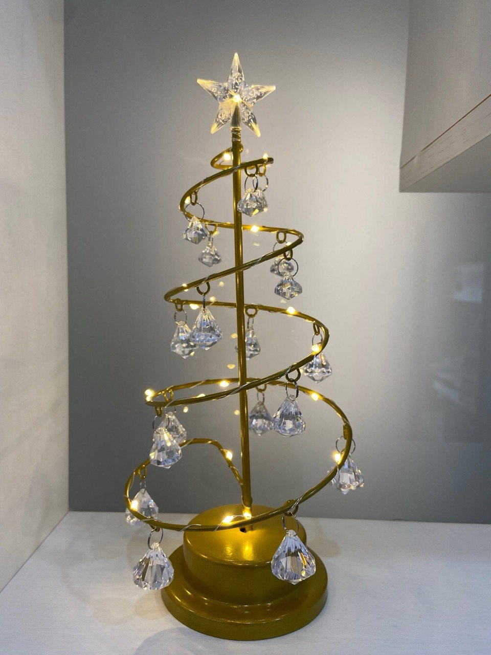 زينة طاولة لشجرة عيد الميلاد الكريستالية