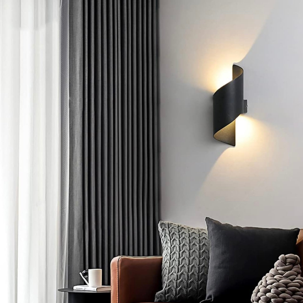 مصباح حائط عصري