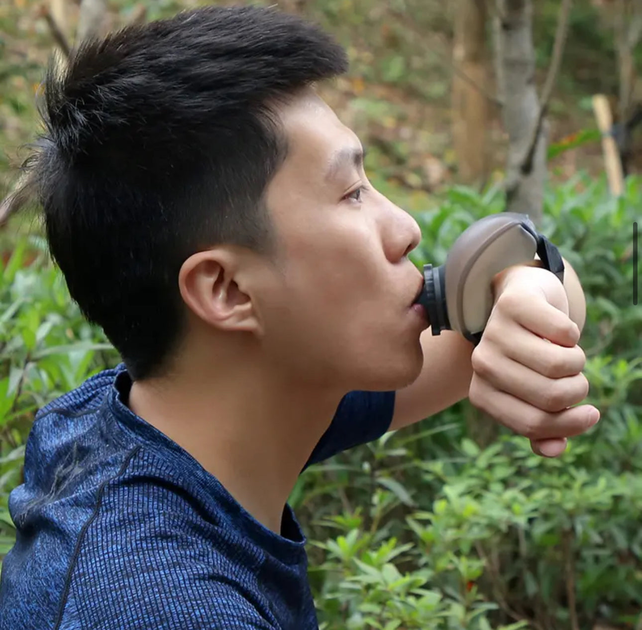 Silicone Wrist Drinking Water Bottles with Cute Shape