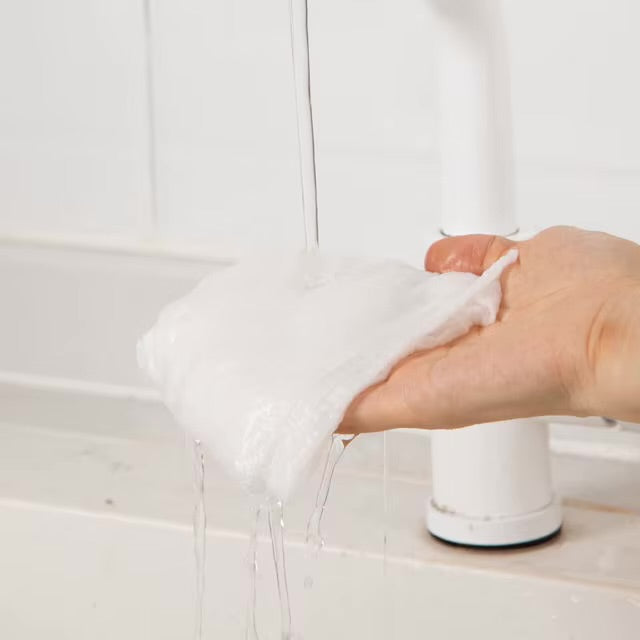 Travel Towel – Nonwoven Viscose, Disposable & Eco-Friendly