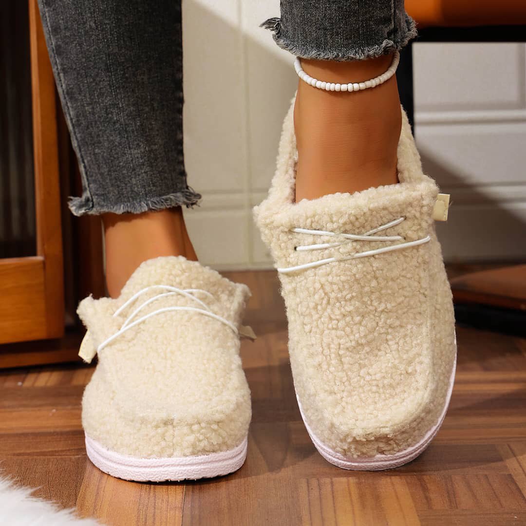 Women’s Casual Footwear for Outdoor & Indoor Use