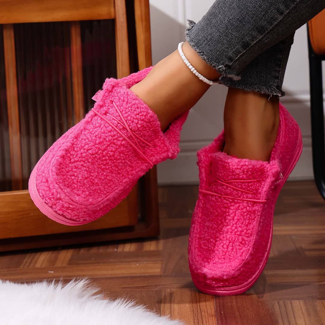 Women’s Casual Footwear for Outdoor & Indoor Use