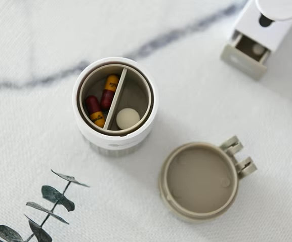 4‑in‑1 Manual Pill Grinder & Storage Box