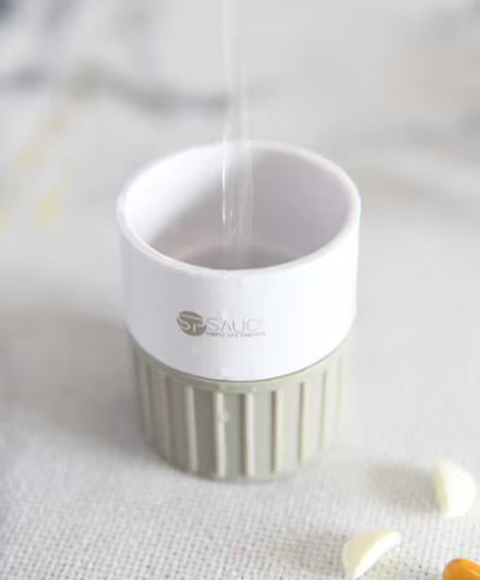 4‑in‑1 Manual Pill Grinder & Storage Box