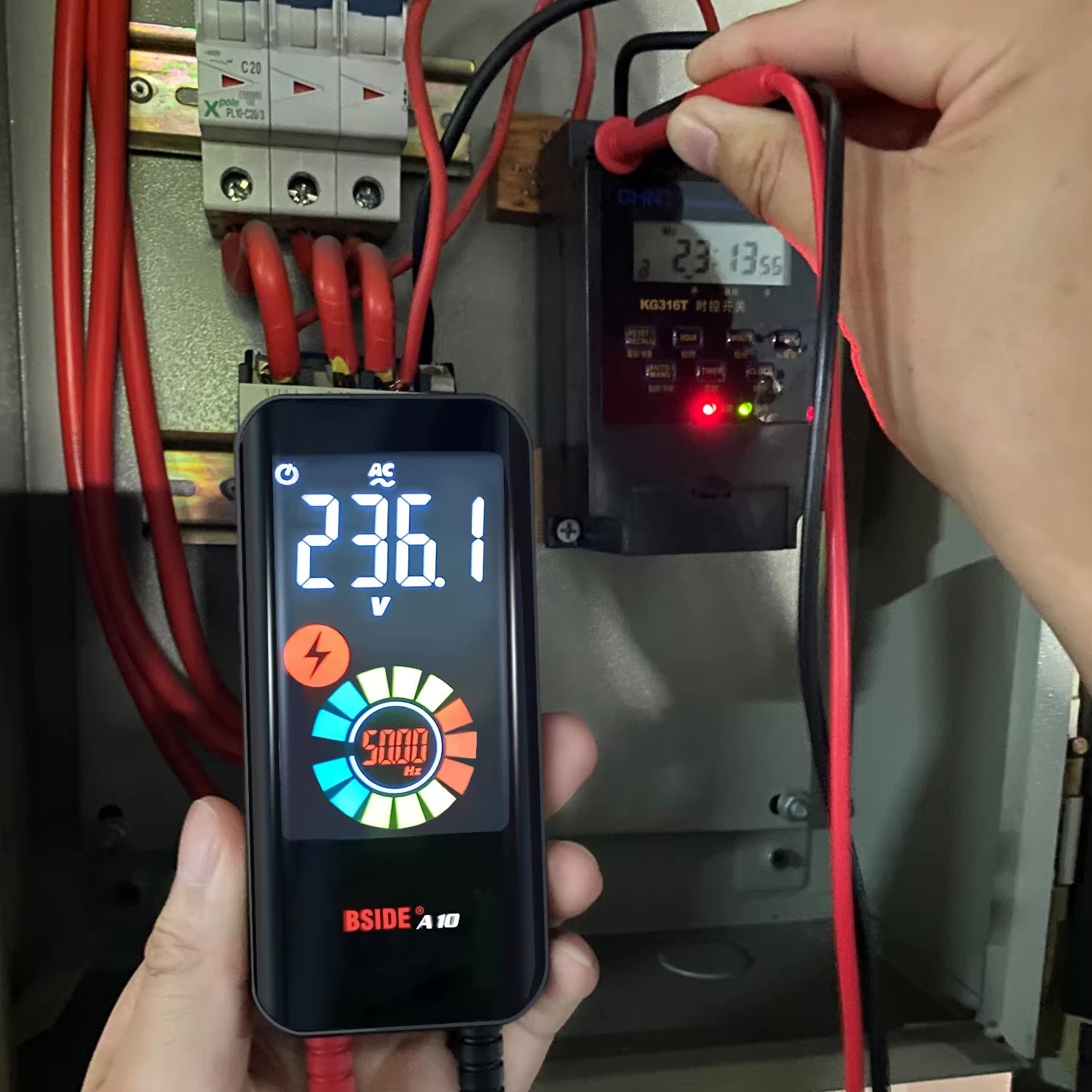 AUTOMATIC INTELLIGENT MULTIMETER