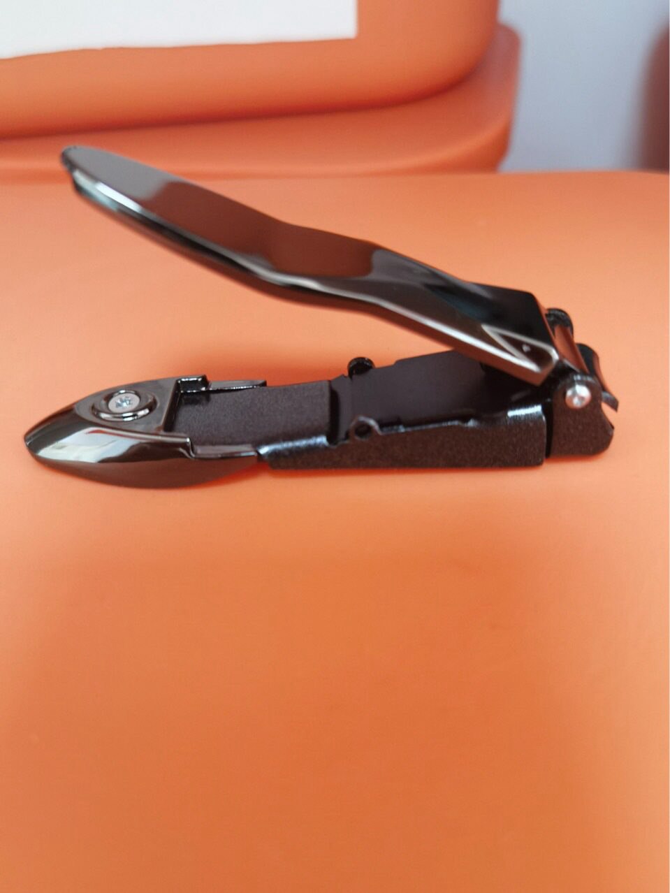Premium Quality Anti-Splash Nail Clippers